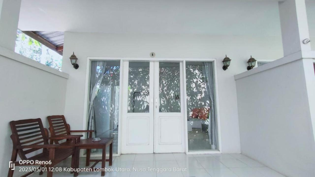 Pineapple Guest House Νησιά Γκίλι Εξωτερικό φωτογραφία