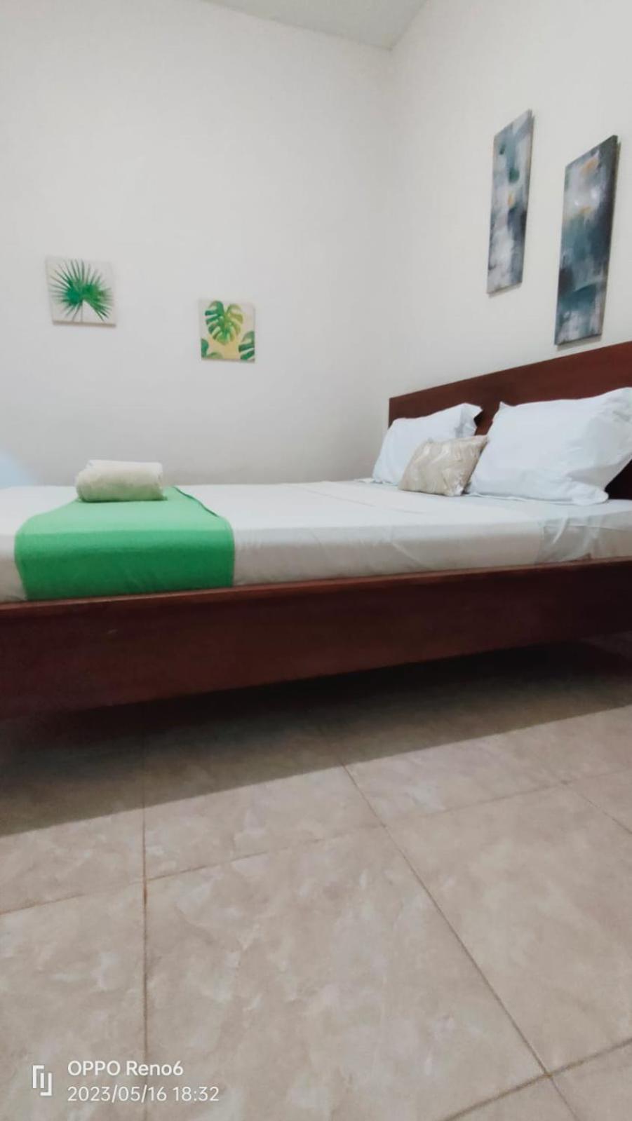 Pineapple Guest House Νησιά Γκίλι Εξωτερικό φωτογραφία